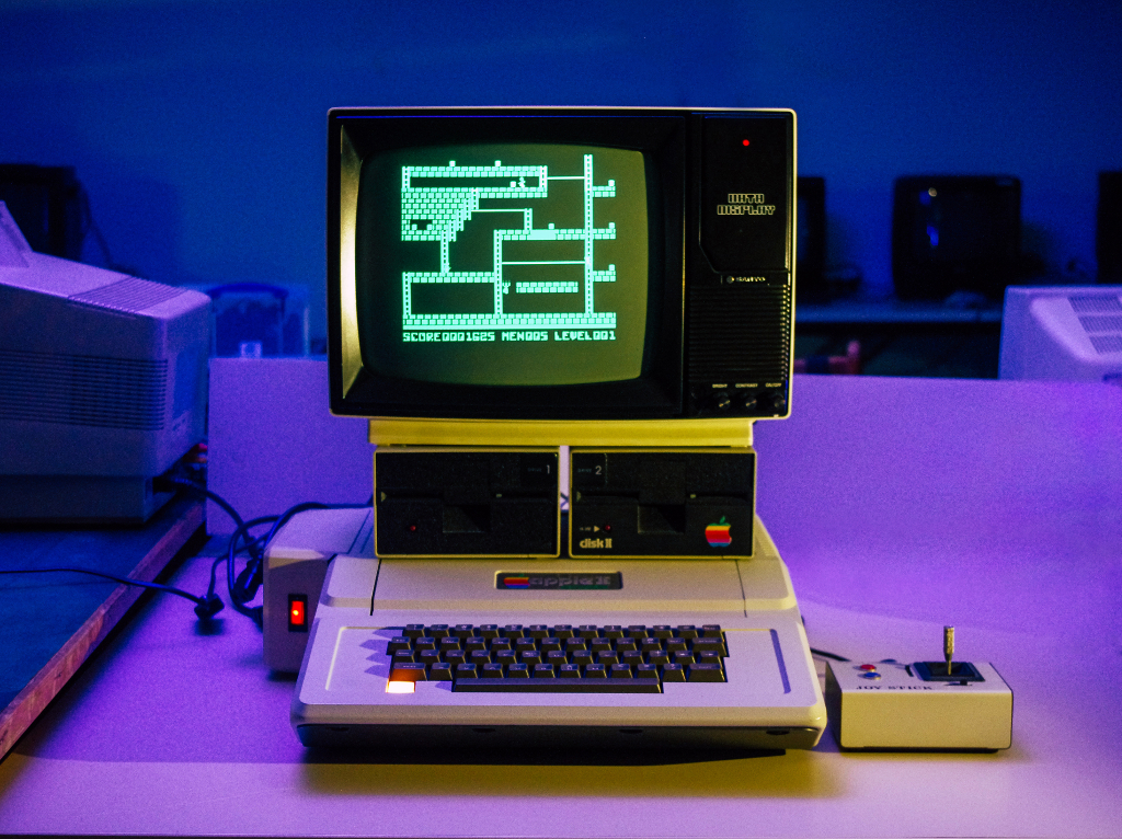 Sammlung_retro-pcs_apple-ii_001
