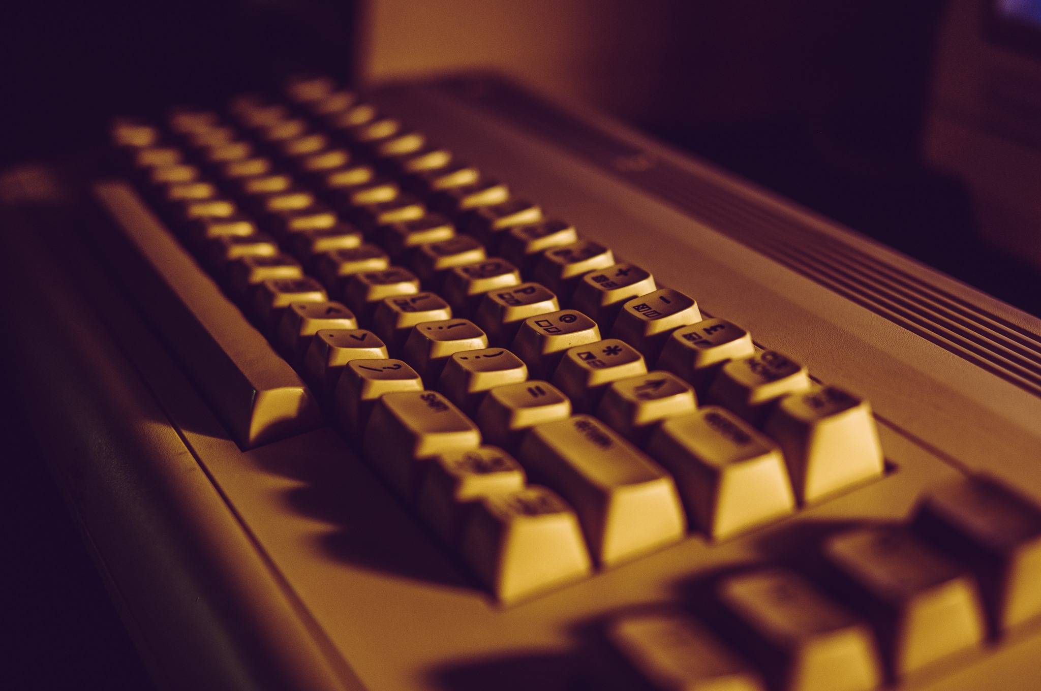 Sammlung_retro-pcs_commodore-64_002